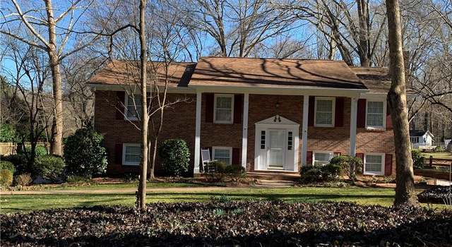 Photo of 4625 Woodsman Way, Winston Salem, NC 27103