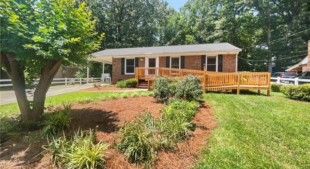 Photo of 4102 Sacramento Dr, Greensboro, NC 27406