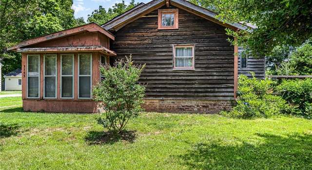 Photo of 3753 Konnoak Dr SW, Winston-salem, NC 27127