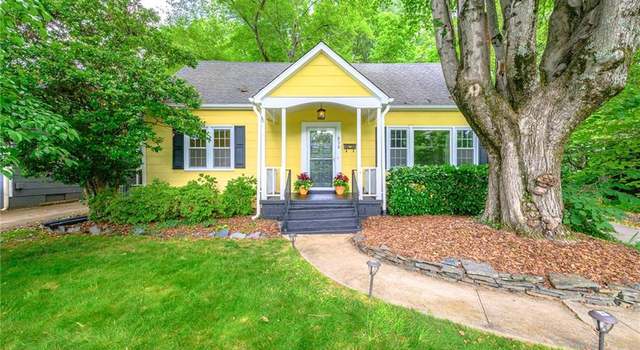 Photo of 830 Bellview St, Winston-salem, NC 27103