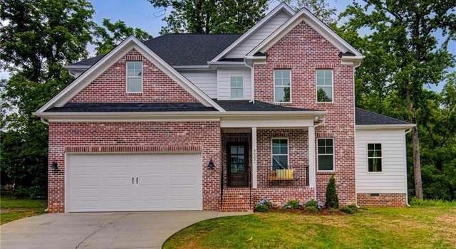 Photo of 4623 Johnson Creek Ct, Clemmons, NC 27012