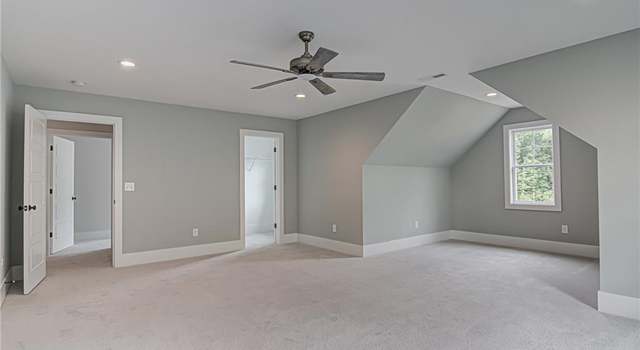 Photo of 4623 Johnson Creek Ct, Clemmons, NC 27012