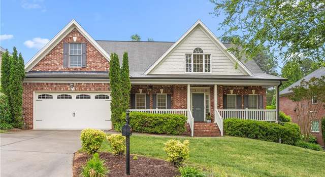 Photo of 6114 Bedstone Dr, Greensboro, NC 27455