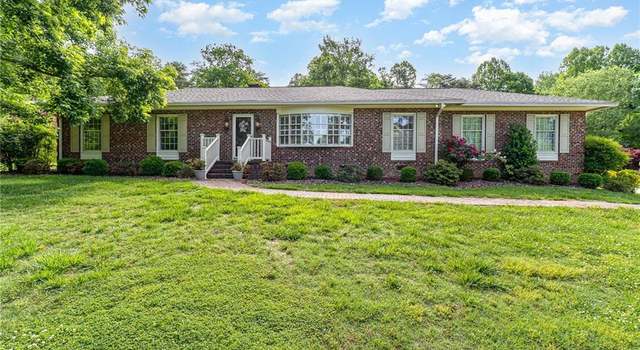 Photo of 6920 Maynard Rd, Summerfield, NC 27358