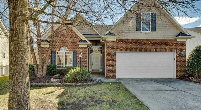 Photo of 124 Riverwalk Ln, Jamestown, NC 27282