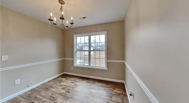 Photo of 6130 Trotting Pl, Greensboro, NC 27405