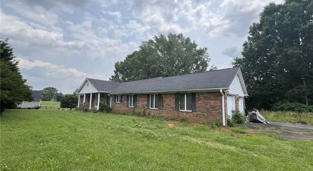 Photo of 7403 Friendship Ledford Rd, Winston-salem, NC 27107