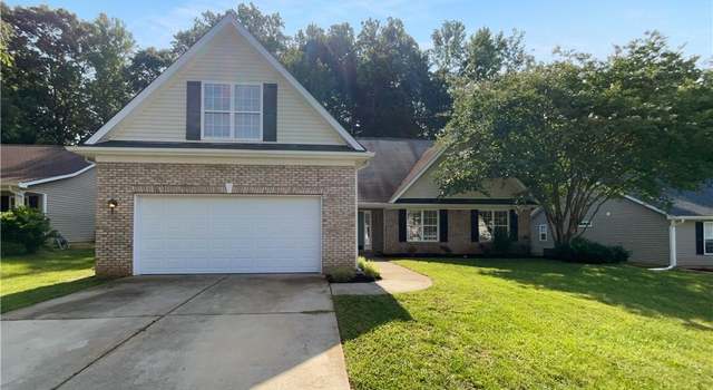 Photo of 615 Walnut Crossing Dr, Whitsett, NC 27377