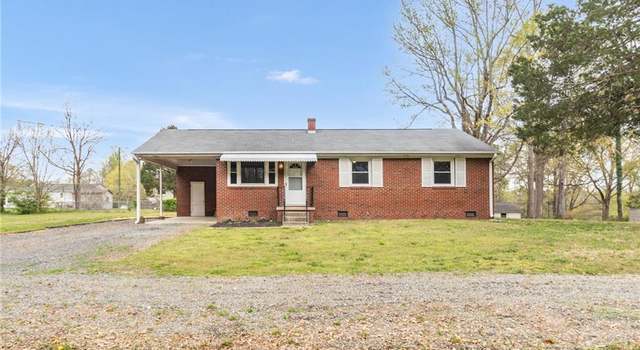 Photo of 4628 & 4626 ZZ Old Burlington Rd, Greensboro, NC 27405