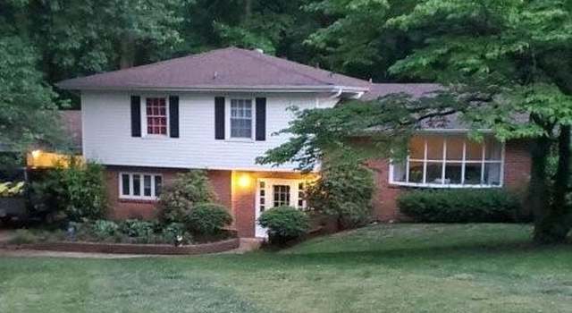 Photo of 2626 Village Trl, Winston-salem, NC 27106
