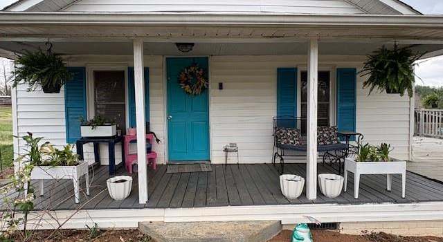 Photo of 125 Cricket Baptist Ch Rd, North Wilkesboro, NC 28659