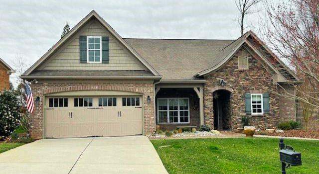 Photo of 819 Fountain View Ln, Lewisville, NC 27023