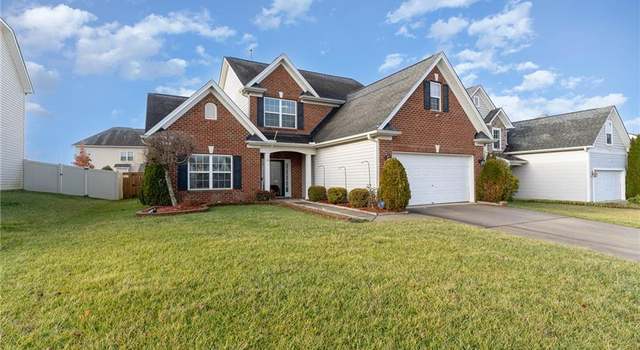 Photo of 762 Breeders Cup Dr, Whitsett, NC 27377