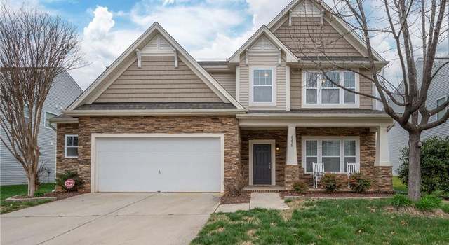 Photo of 4230 Wedge Dr, Pfafftown, NC 27040