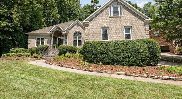 Photo of 3216 Morris Farm Dr, Jamestown, NC 27282
