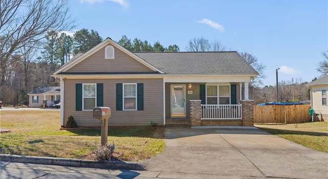 Photo of 3070 Greeley St, Winston-salem, NC 27107