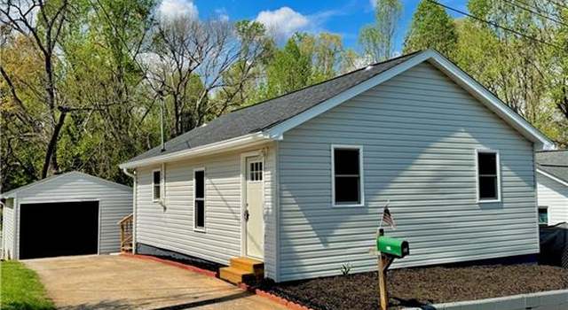 Photo of 604 Peden St, North Wilkesboro, NC 28659