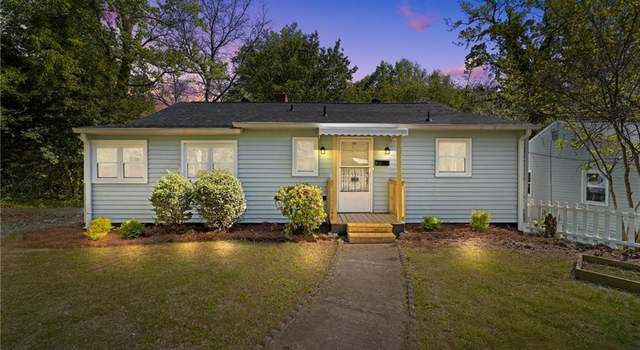 Photo of 1102 Crestwood Dr, Winston-salem, NC 27101