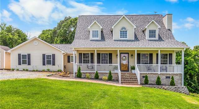 Photo of 1130 Roberts Mountain Rd, Westfield, NC 27053