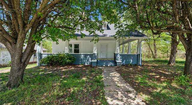 Photo of 612 Thomas St, Reidsville, NC 27320