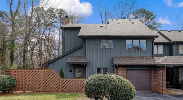 Photo of 210 College Rd #306, Greensboro, NC 27410