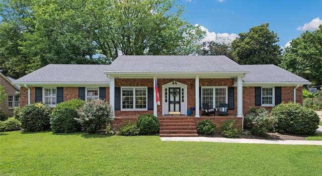 Photo of 907 Moran Dr, Greensboro, NC 27410