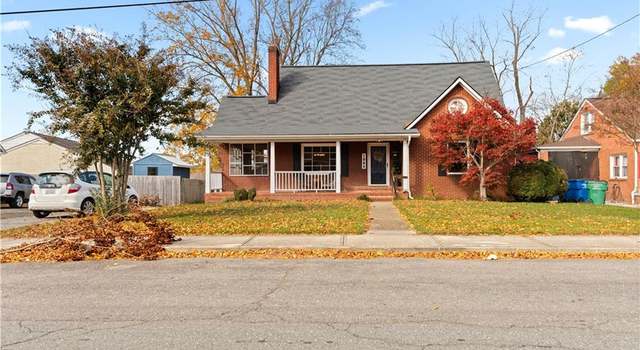 Photo of 1009 Mitchell St, Mount Airy, NC 27030