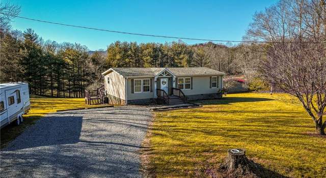 Photo of 1102 Imogene Rd, Lambsburg, VA 24351