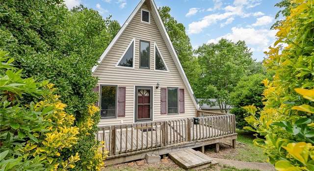 Photo of 9818 W Pine St, Lowgap, NC 27024
