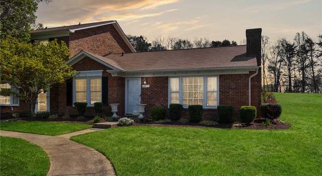 Photo of 4827 Tower Rd Unit E, Greensboro, NC 27410