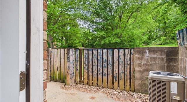 Photo of 3919 Overland Hts, Greensboro, NC 27407