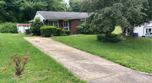Photo of 3924 Oak Ridge Dr, Winston-salem, NC 27105