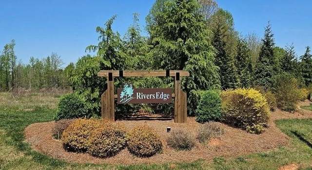 Photo of 2525 Rivers Edge Rd, Summerfield, NC 27358