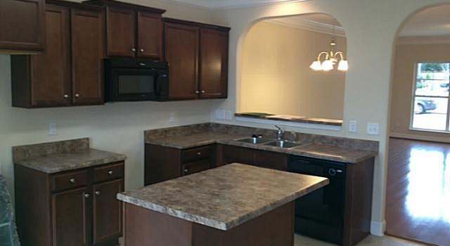 Photo of 3781 Shadow Ridge Dr, High Point, NC 27265