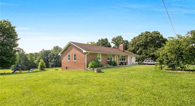 Photo of 2725 Valleyspring Rd, Kernersville, NC 27284