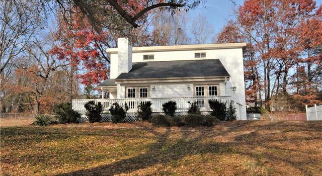 Photo of 466 Fieldstone Dr, Winston Salem, NC 27127