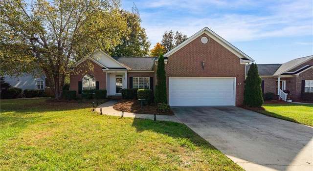 Photo of 3856 Tanyard Mill Ct, High Point, NC 27265