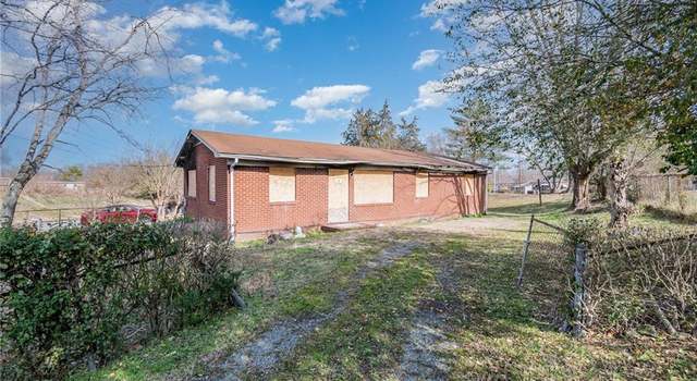 Photo of 803 Mary James Ave, Thomasville, NC 27360