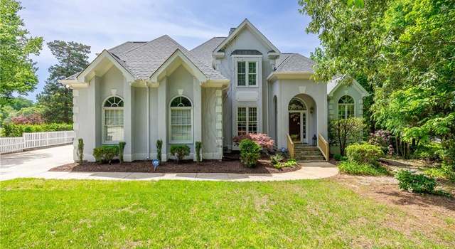 Photo of 5309 Highstream Ct, Greensboro, NC 27407