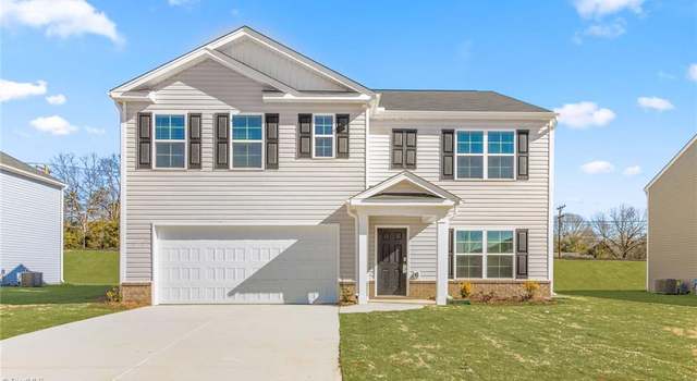 Photo of 193 Indigo Bunting Ct, Lexington, NC 27295