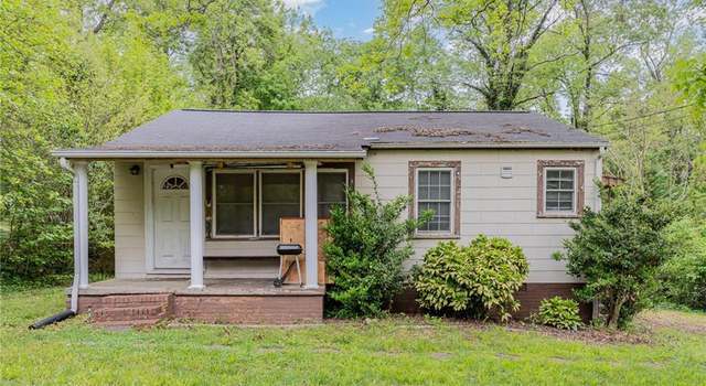Photo of 1907 Ashland Dr, Burlington, NC 27217