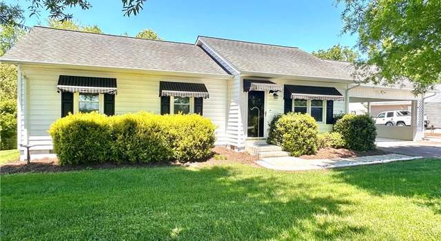 Photo of 909 Oak Grove Church Rd, Millers Creek, NC 28651