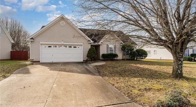 Photo of 3884 Range Crest Ct, High Point, NC 27265