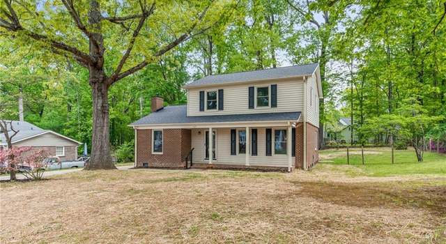 Photo of 909 Pineburr Rd, Jamestown, NC 27282