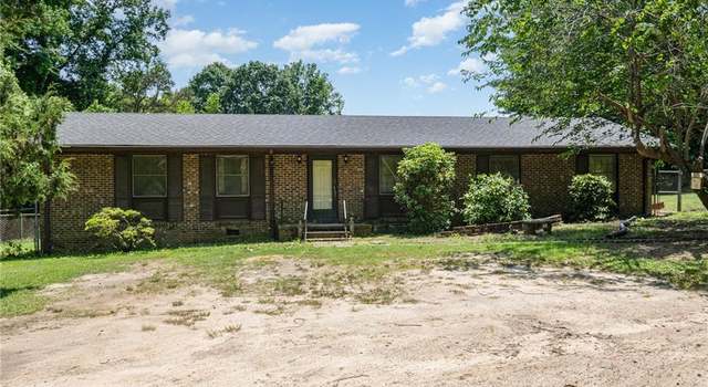 Photo of 160 E Sheraton Park Rd, Greensboro, NC 27406
