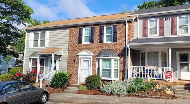 Photo of 909 Shelby Dr Unit B, Greensboro, NC 27409