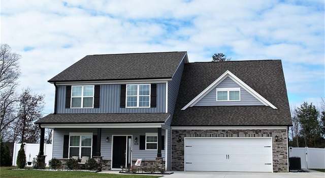 Photo of 111 Sand Hill Dr, Lexington, NC 27295