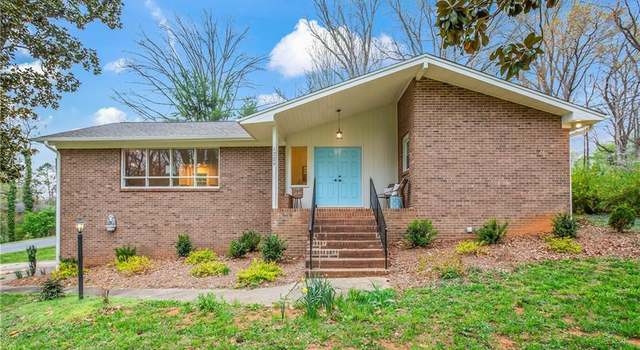 Photo of 1729 Turfwood Dr, Pfafftown, NC 27040