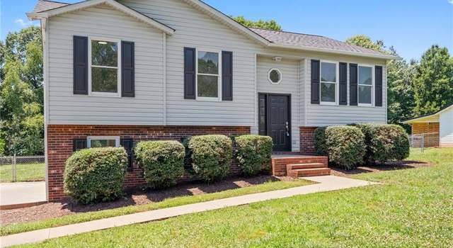 Photo of 8210 Creedmoor Dr, Rural Hall, NC 27045
