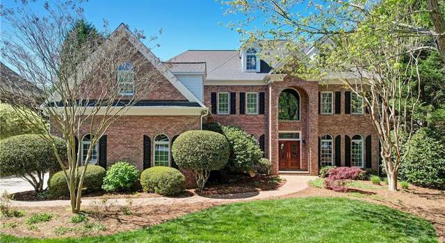 Photo of 10 Sunfish Pt, Greensboro, NC 27455